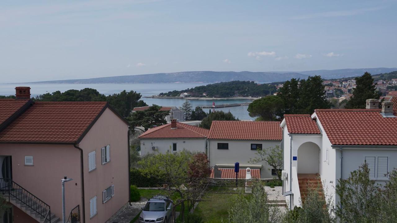 Apartments Bestak Krk Town Exterior photo
